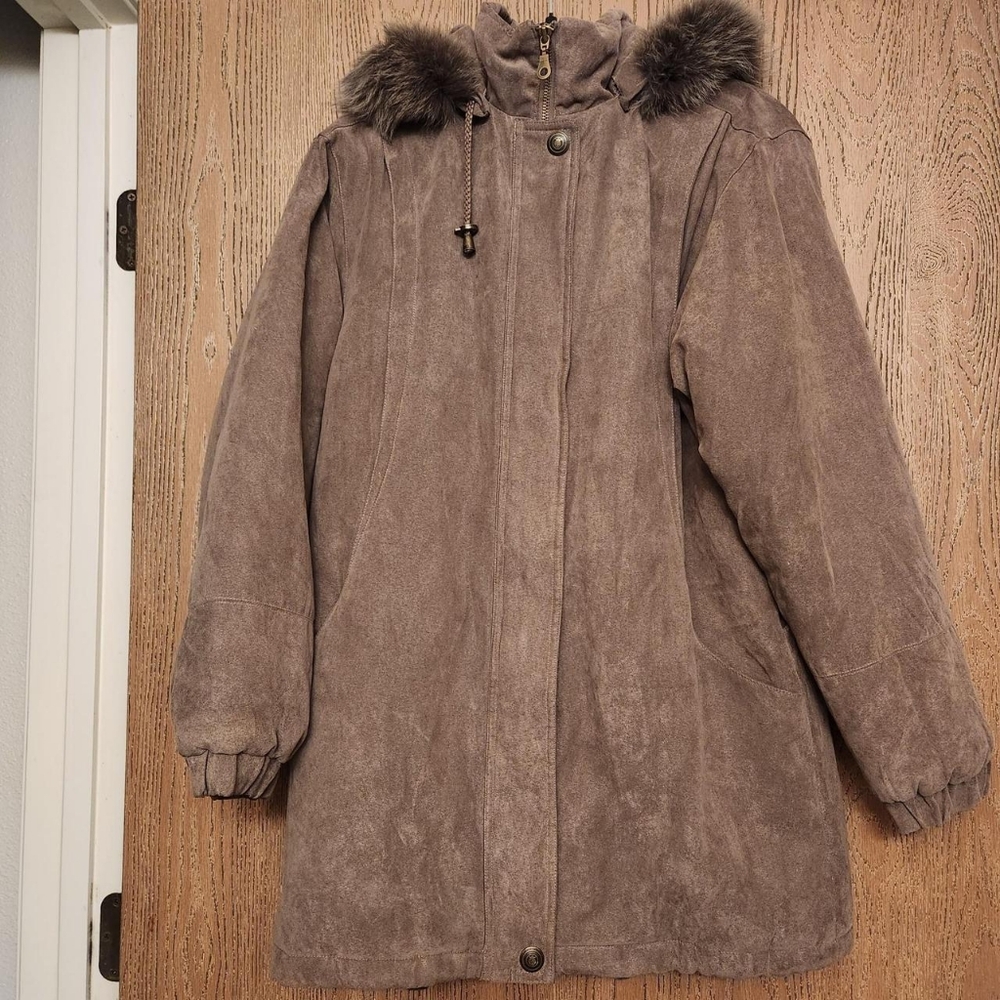 St. John's Bay coat with fur hood